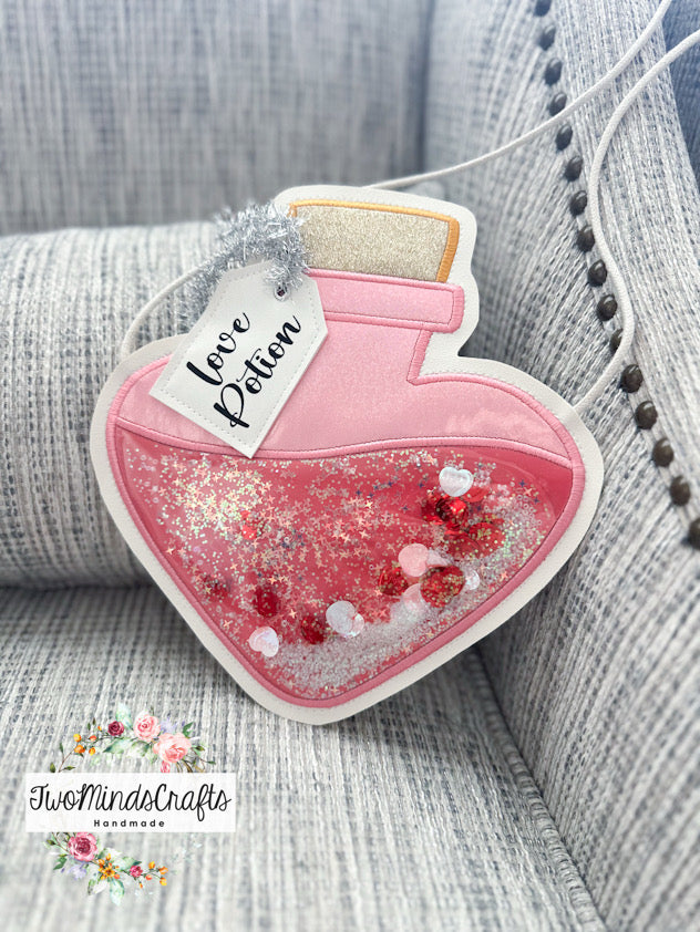 (NEW) Love Potion Shaker flat bag (READY TO SHIP)