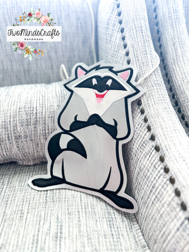 Raccoon flat bag (READY TO SHIP)