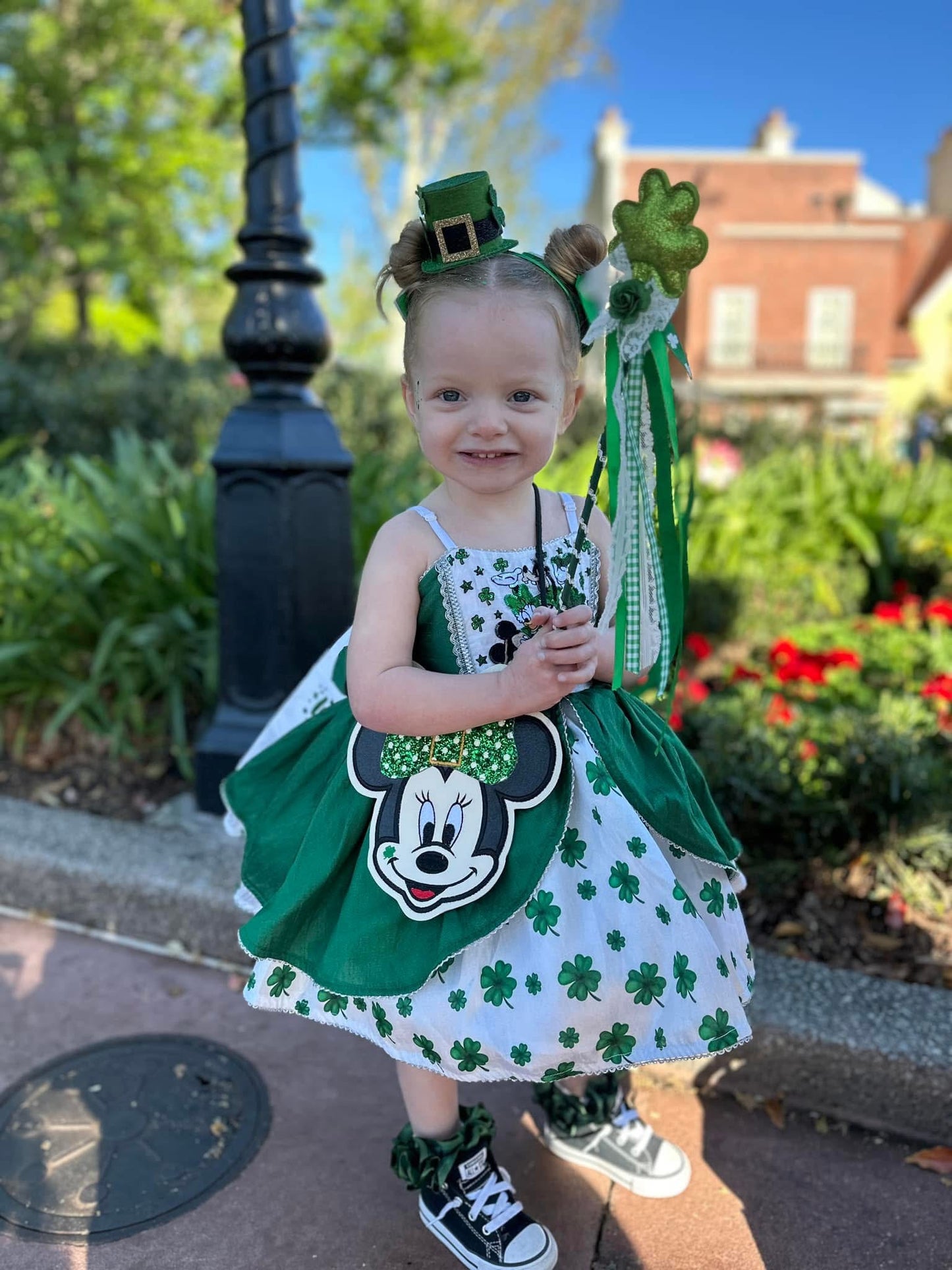 Girl Mouse Lucky Green Sparkle Bow flat lay bag (READY TO SHIP)