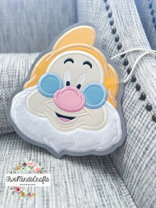 (NEW) Dwarf Doc flat lay bag (READY TO SHIP)