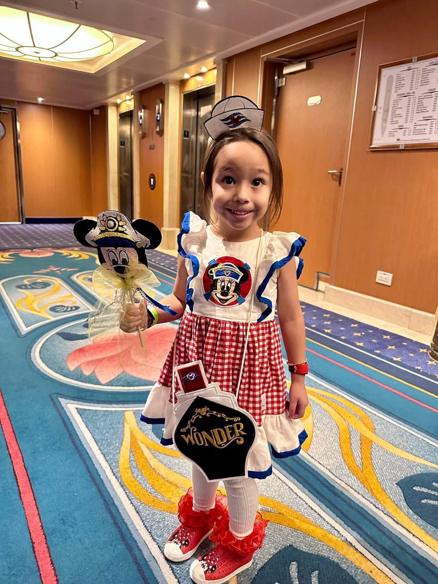 Wonder Cruise Ship flat lay bag (READY TO SHIP)