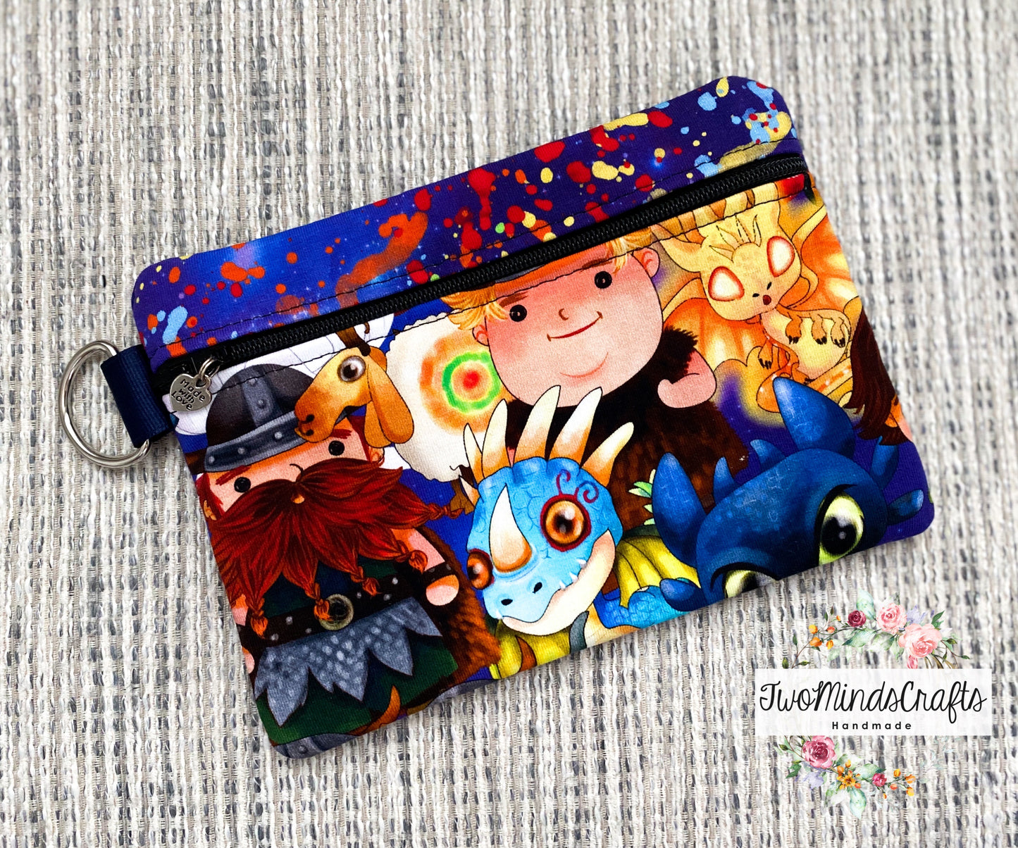 *Clearance* Medium zipper pouch