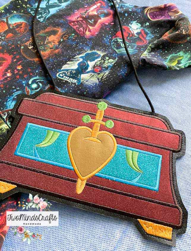 Evil Q Pig Heart Box flat lay bag (READY TO SHIP)