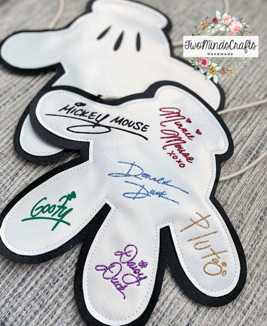 Sensational 6 Glove Autograph flat lay bag (READY TO SHIP)